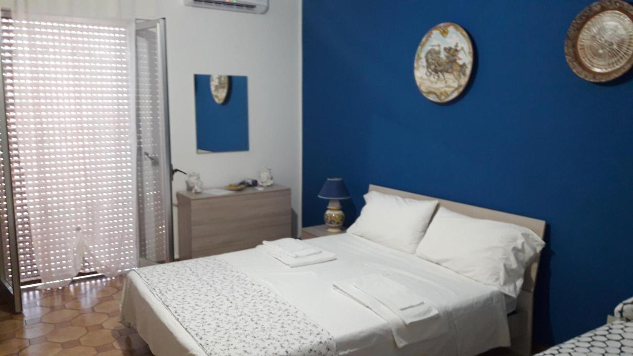 B&B Maia House Santo Stefano di Camastra Luaran gambar